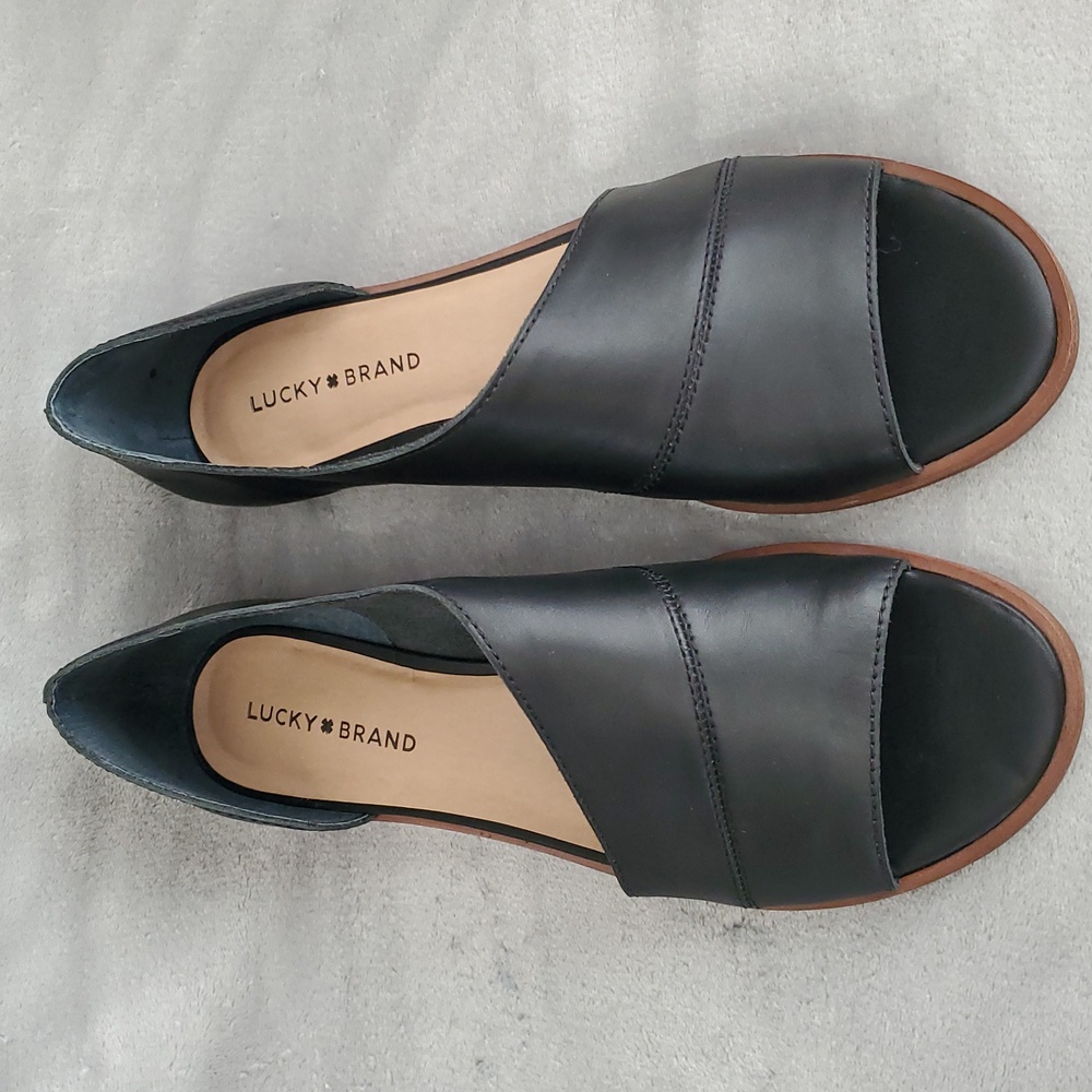 🆕️ LUCKY BRAND Serkie Black Leather Wooden Stacked Heel Sandals SIZE: 12M